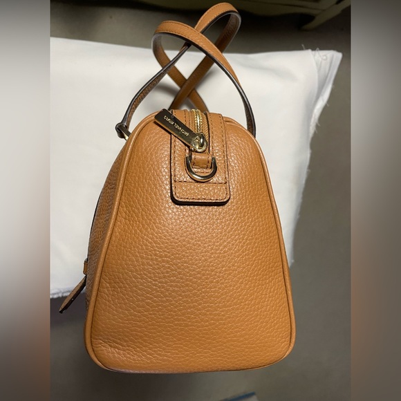 NWT  MICHAEL MICHAEL KORS HANDBAG   BEDFORD  ACORN   MD TZ SATCHEL  LEATHER - Picture 3 of 12